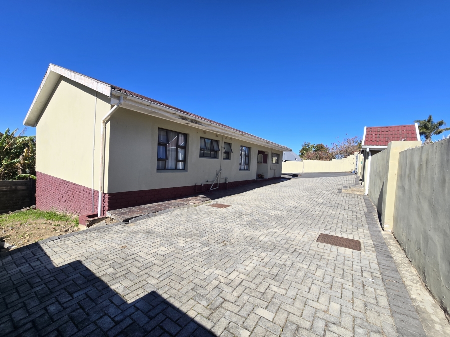 3 Bedroom Property for Sale in Haven Hills Eastern Cape